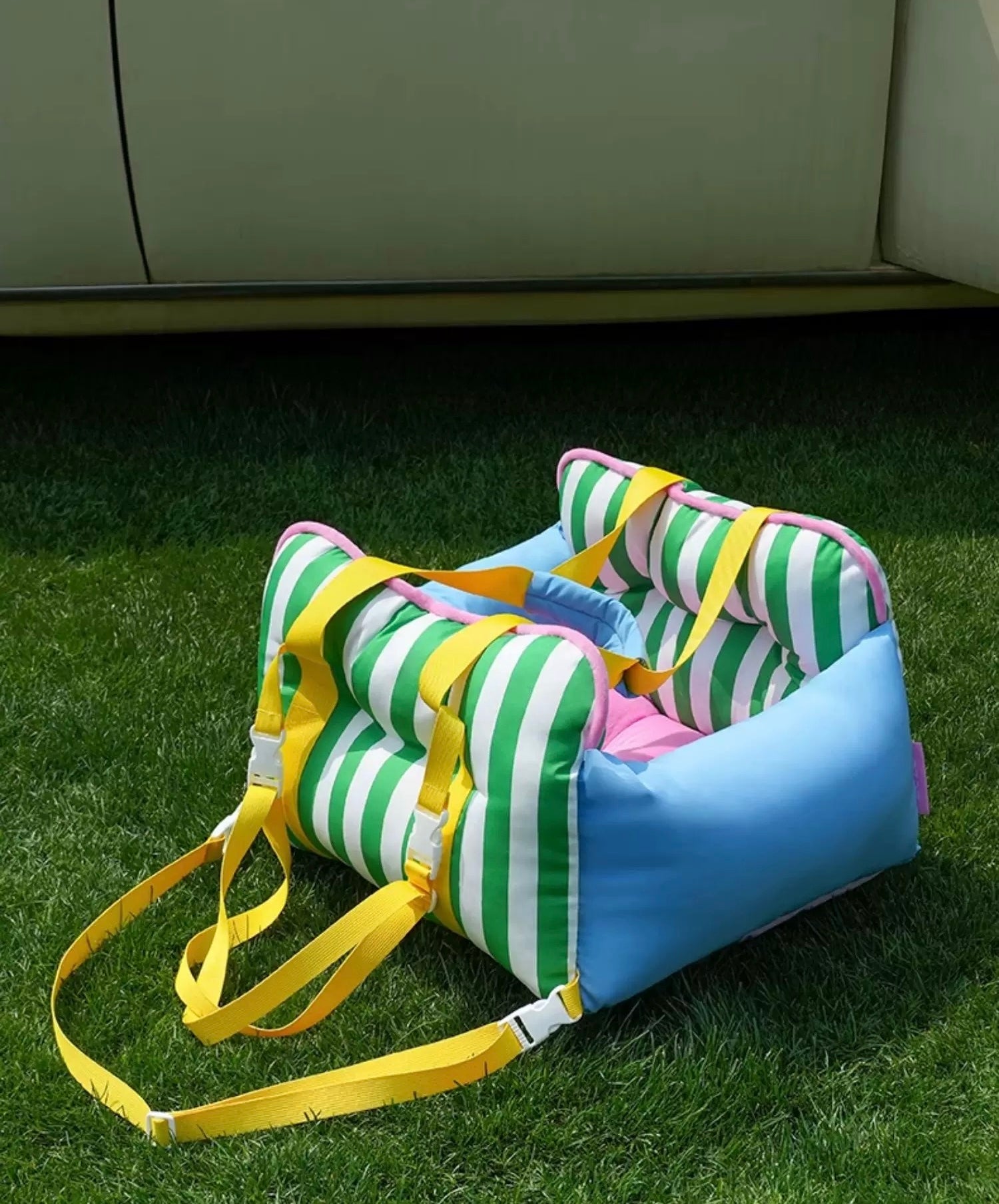 Candy Stripe Travel Nest