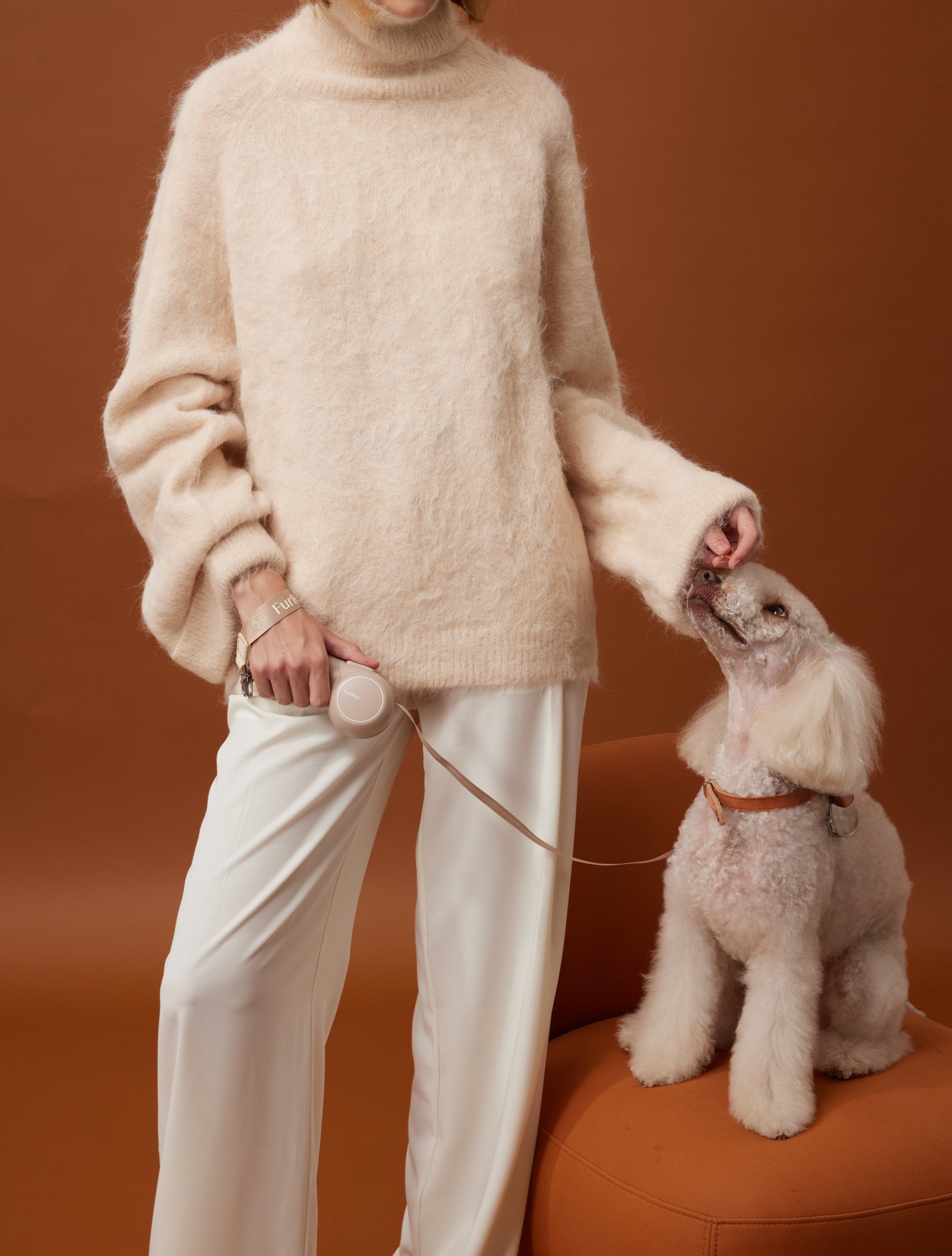 CHOCOLÉASH - MochaGrip 3-in-1 Smart Leash (PRE ORDER)