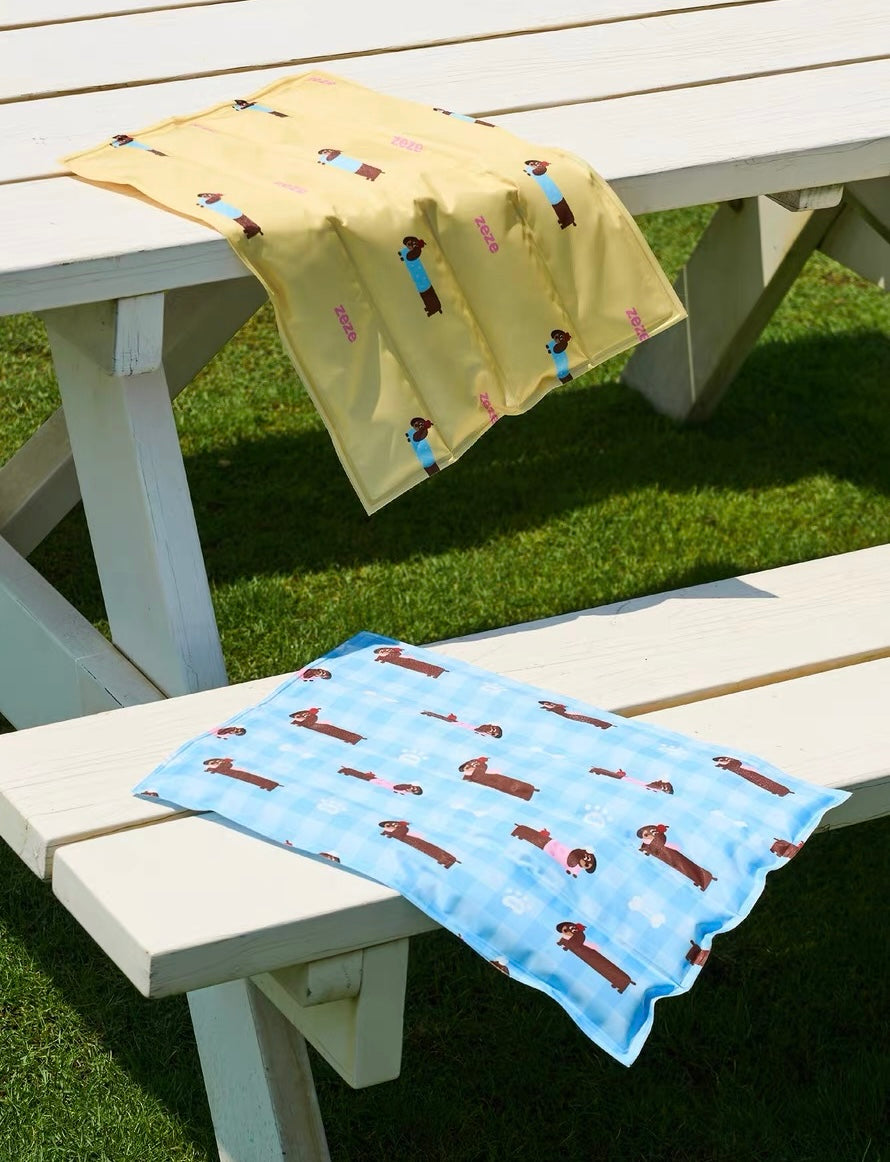 Dachshund Ice Pillow Mat