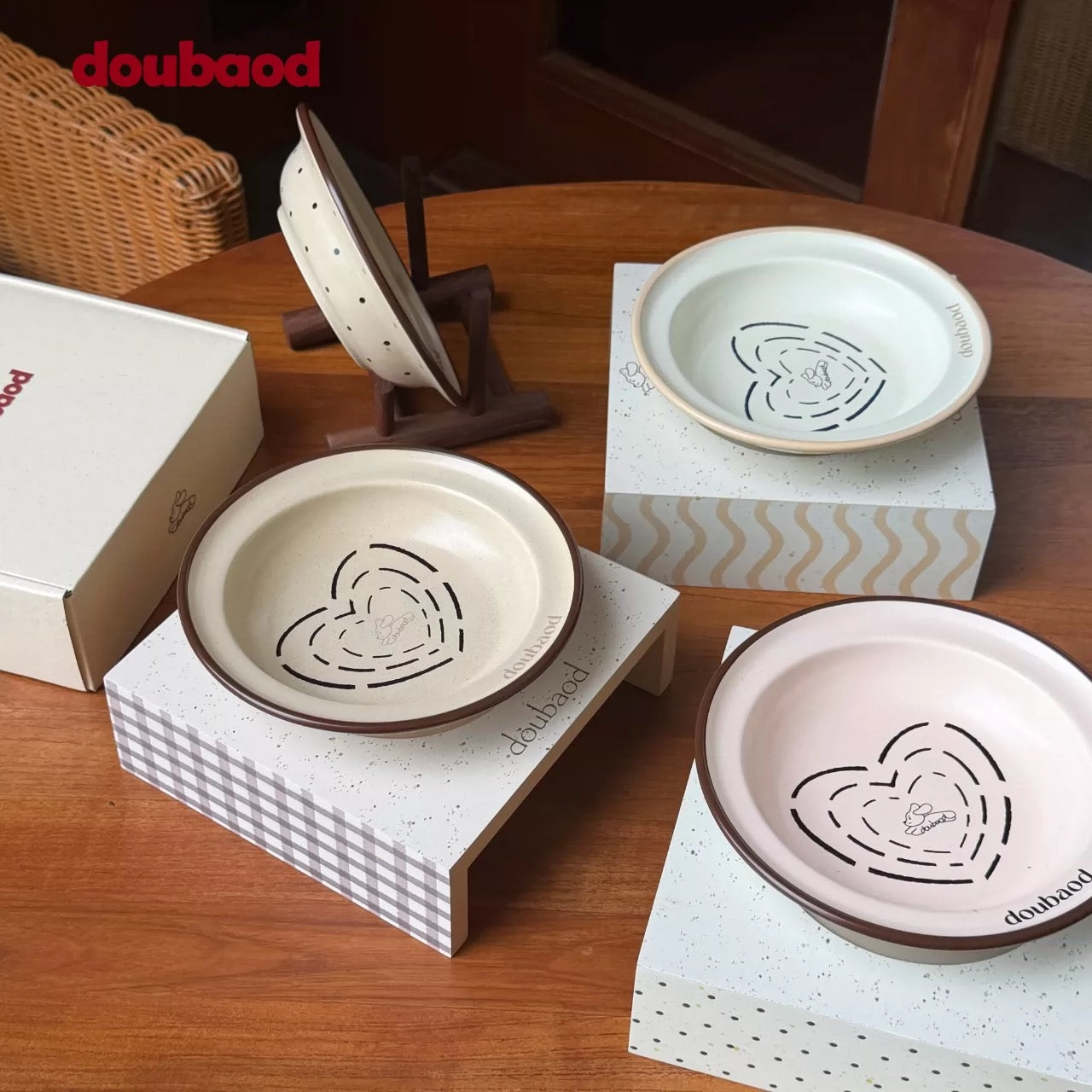 Minimalist Ceramic Pet Bowl