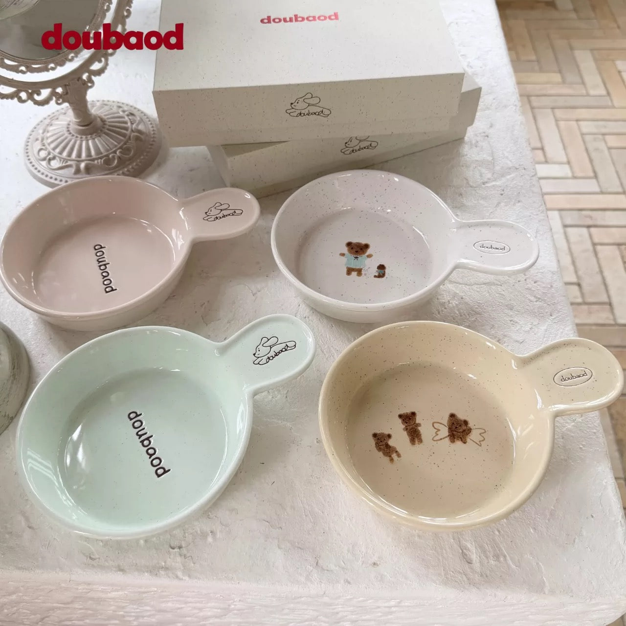 Handle Ceramic Pet Bowl