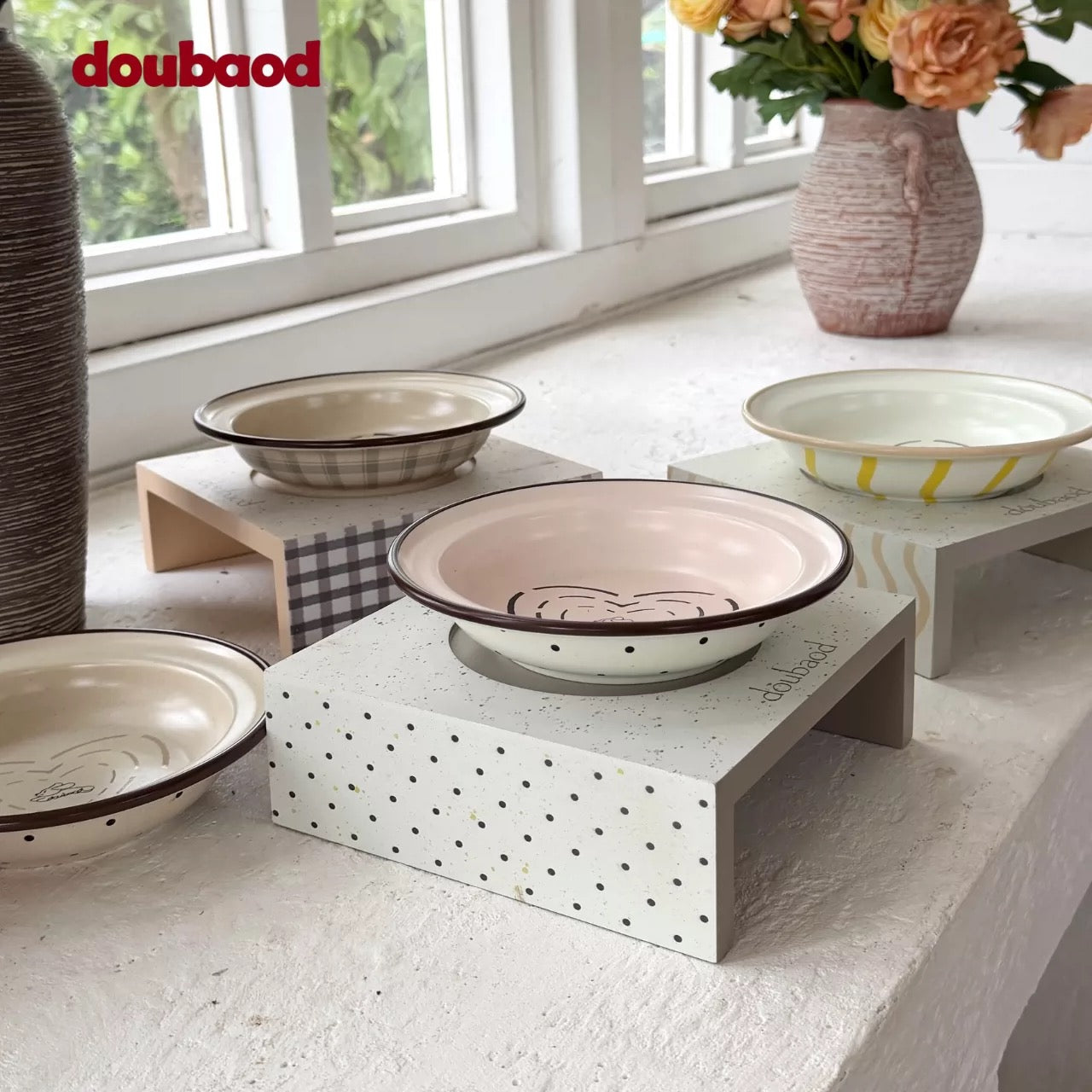 Minimalist Ceramic Pet Bowl