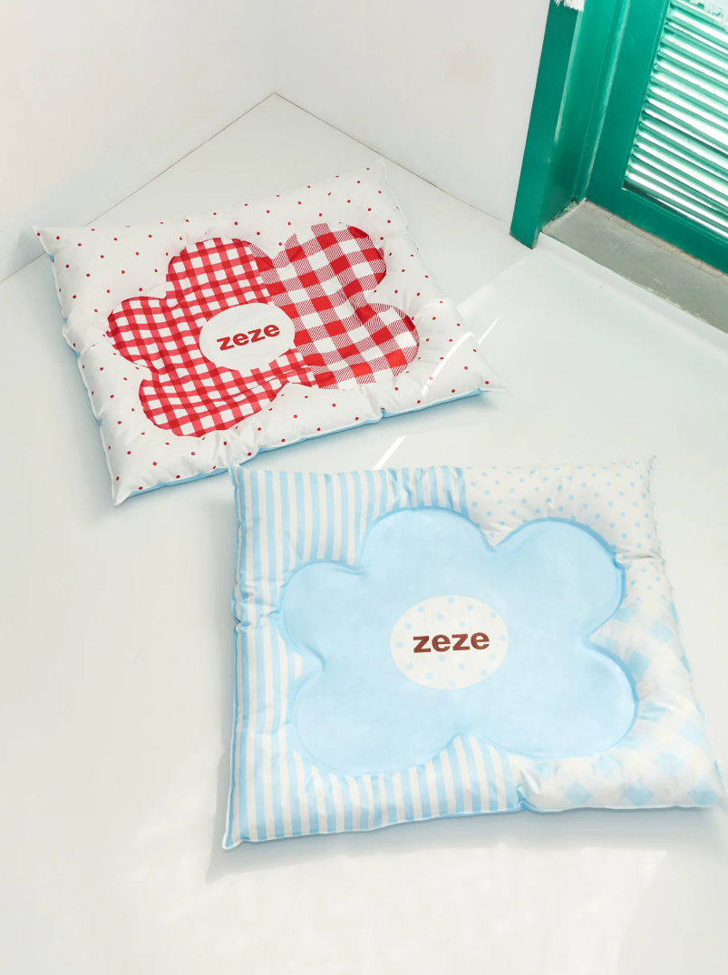 Polka Flower Cooling Pet Bed