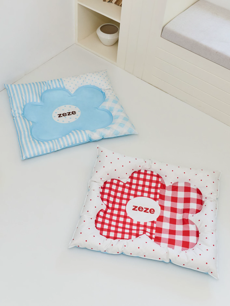 Polka Flower Cooling Pet Bed