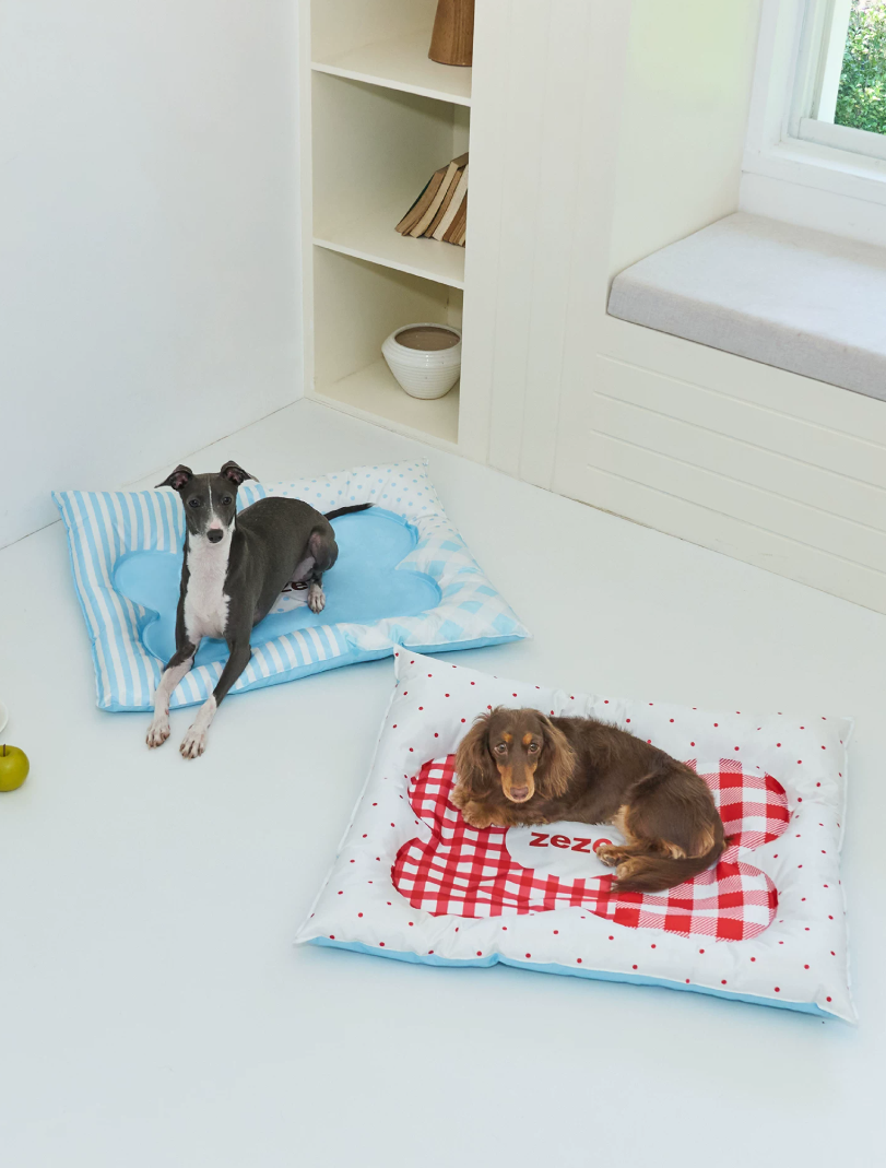 Polka Flower Cooling Pet Bed