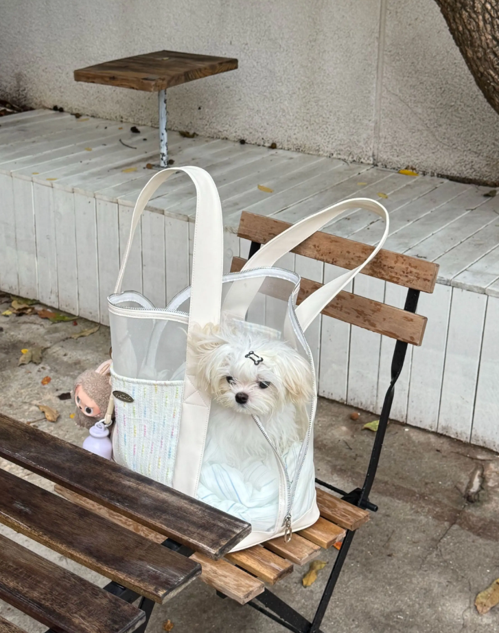 The Amalfi Breeze Carrier